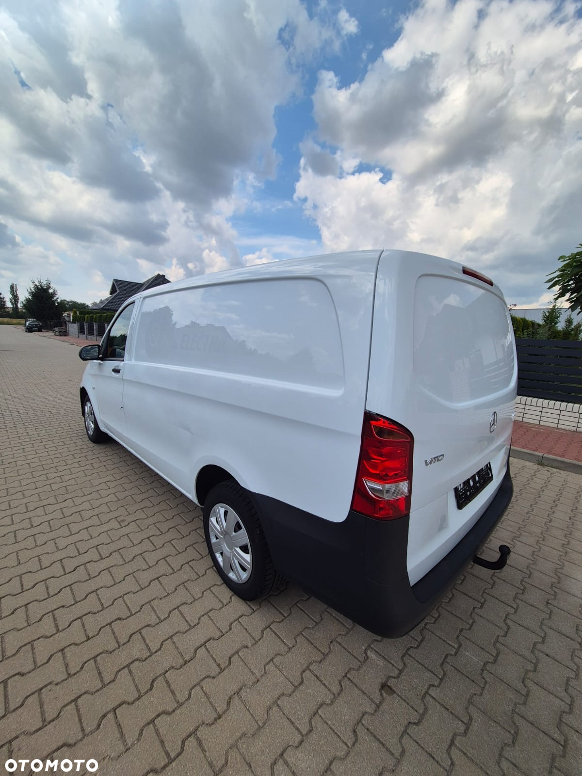 Mercedes-Benz Vito 2017r Long Klima Super stan - 8
