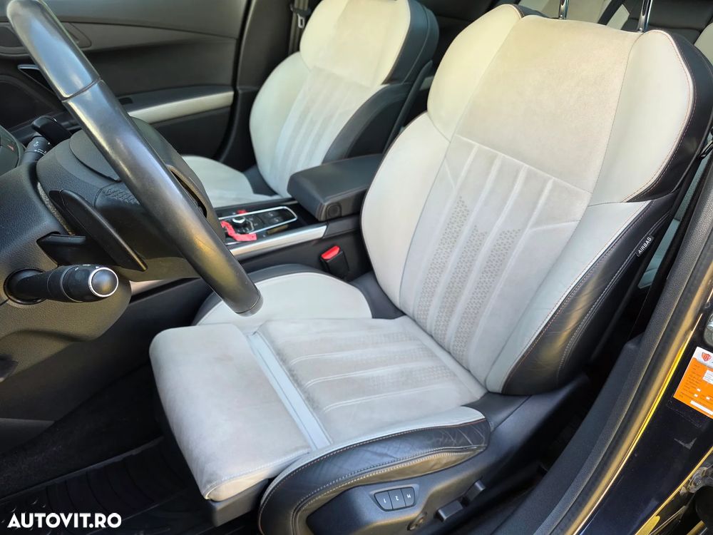 Peugeot 508 RXH Hybrid4 - 11