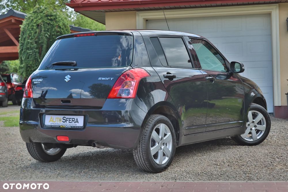 Suzuki Swift 1.3 Club dance - 8