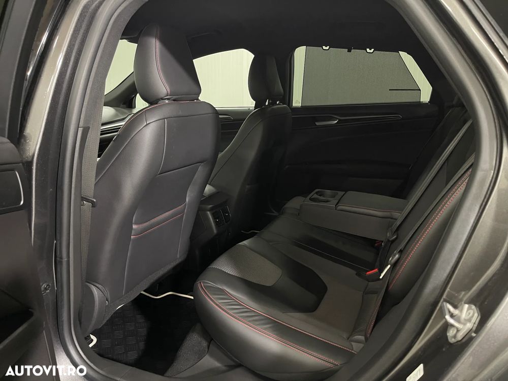 Ford Mondeo 1.5 EcoBoost Start-Stopp ST-Line - 11