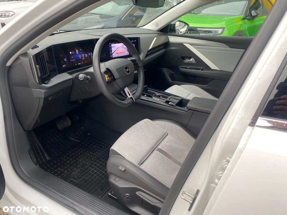Opel Astra VI 1.2 T Elegance S&S - 12