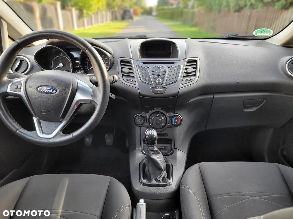 Ford Fiesta 1.25 Trend EU6 - 23