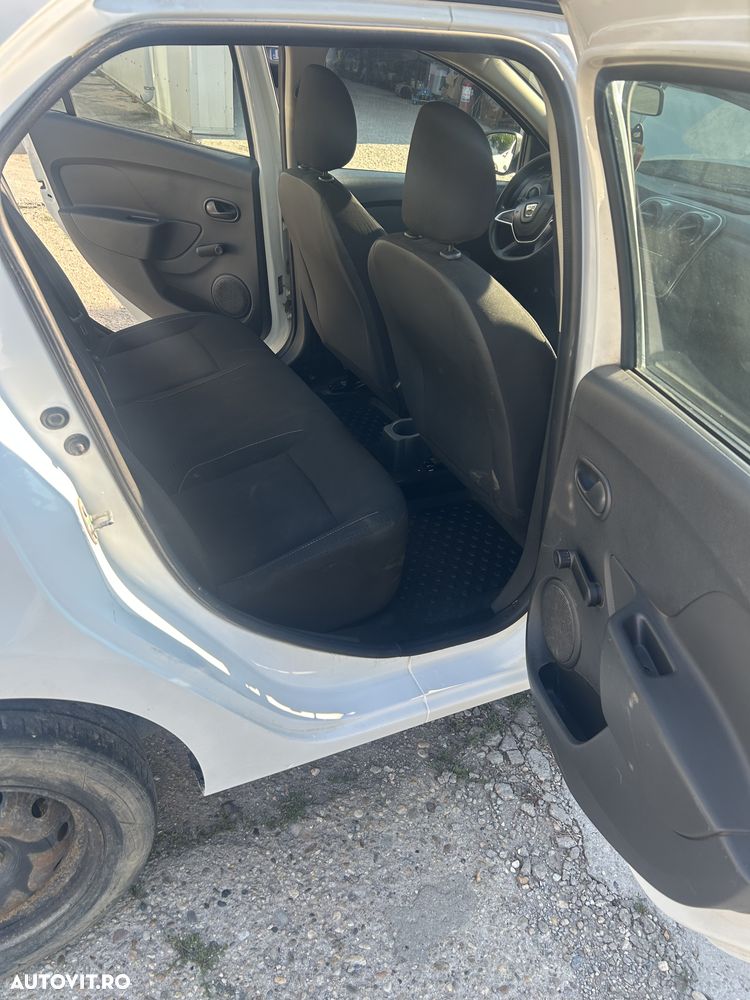 Dacia Logan - 6