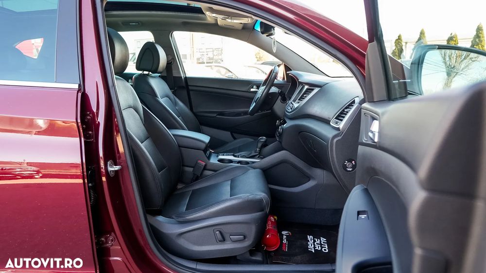 Hyundai Tucson 2.0 CRDI 4WD 6AT Luxury+ - 31