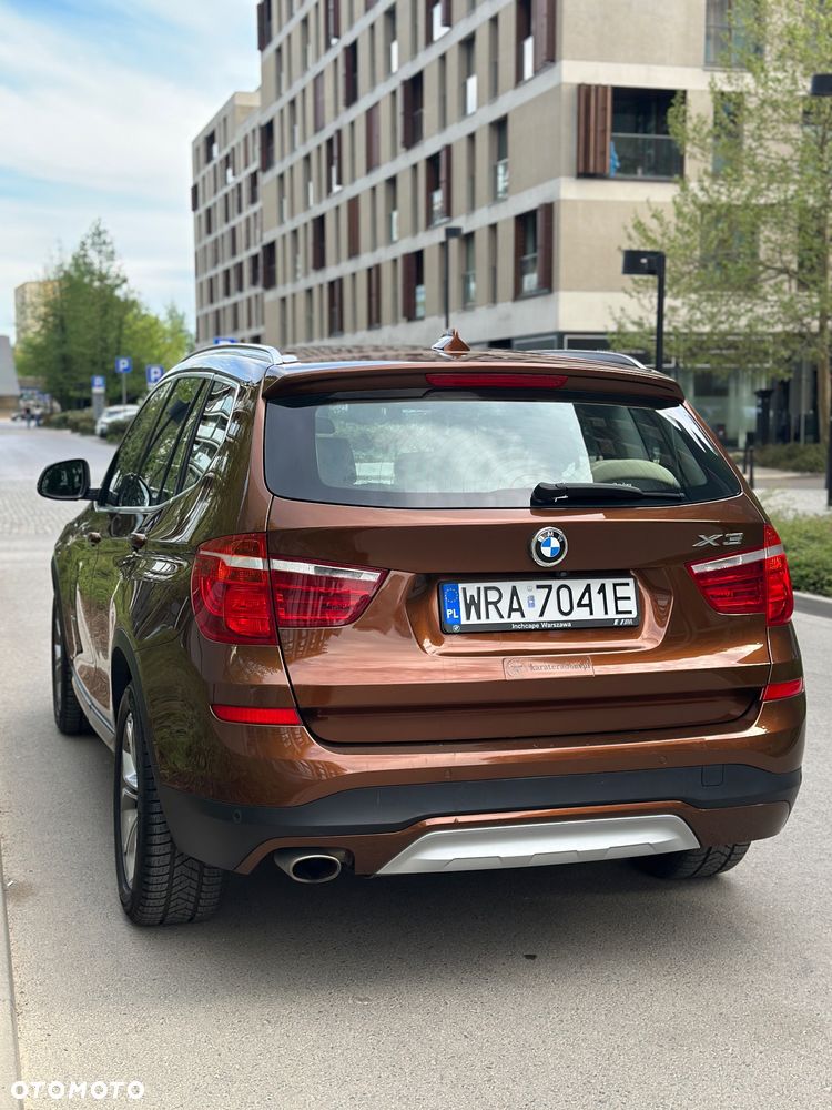 BMW X3 xDrive20d - 11