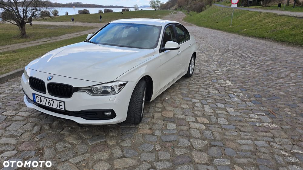 BMW Seria 3 318d - 7