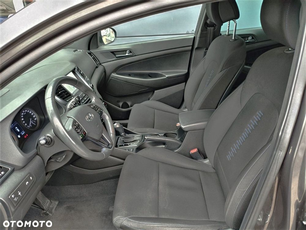 Hyundai Tucson 1.7 CRDI BlueDrive Style 2WD DCT - 11