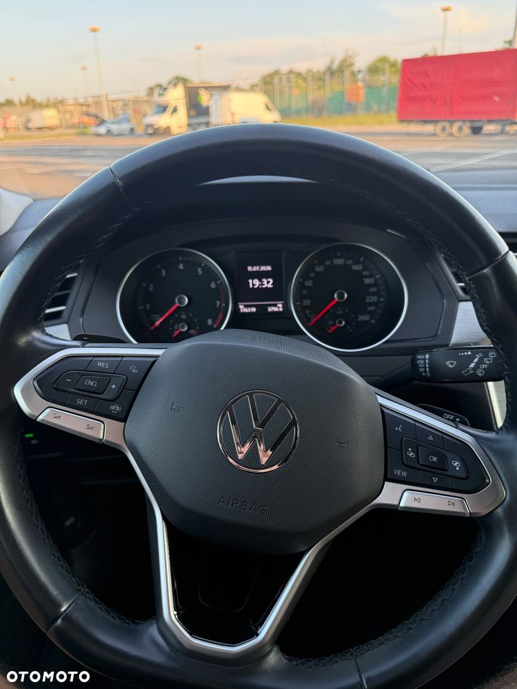 Volkswagen Passat 1.5 TSI EVO Essence DSG - 11