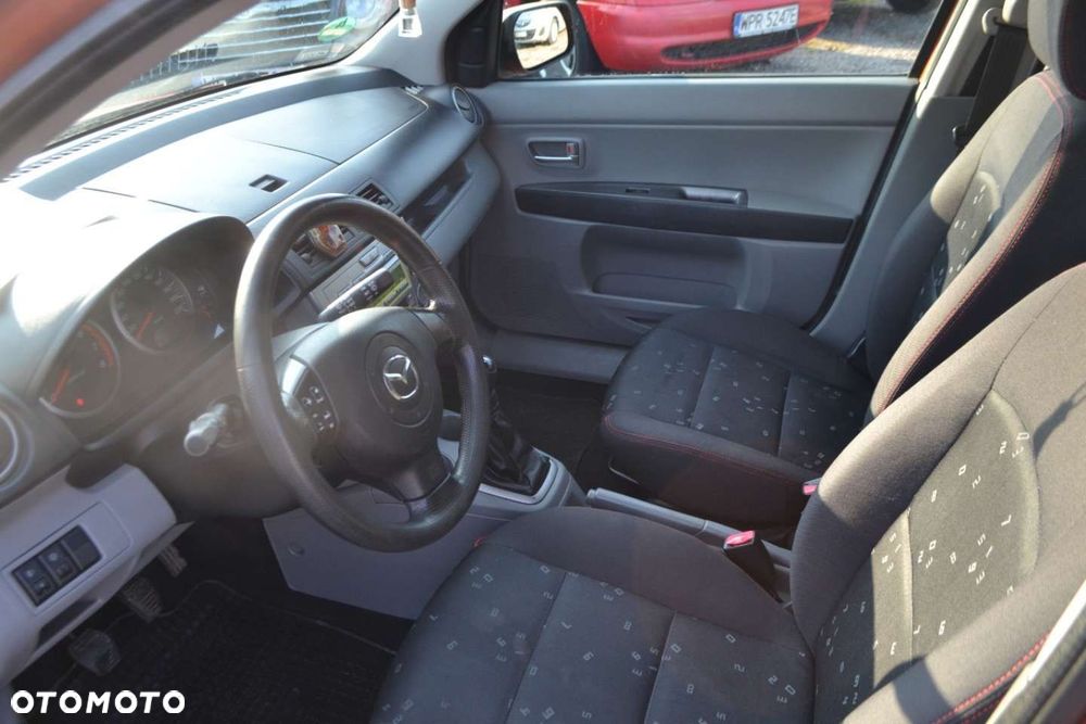 Mazda 2 - 7