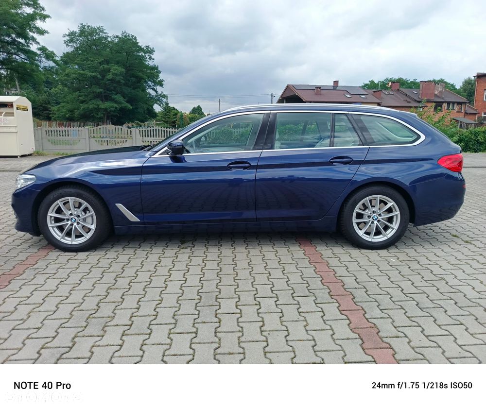 BMW Seria 5 530d Touring - 3