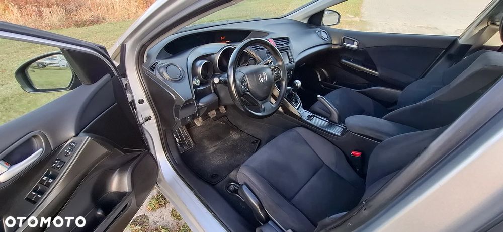 Honda Civic 1.6 i-DTEC Executive Navi - 17