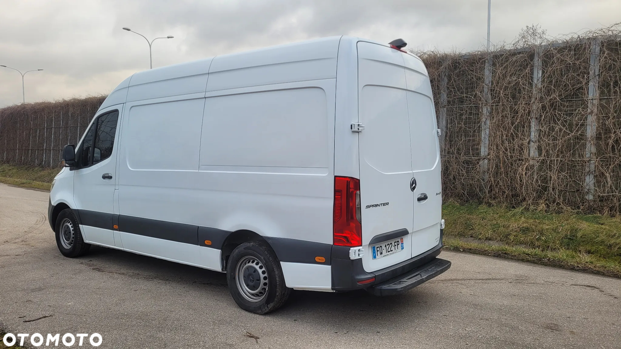 Mercedes-Benz Sprinter - 6