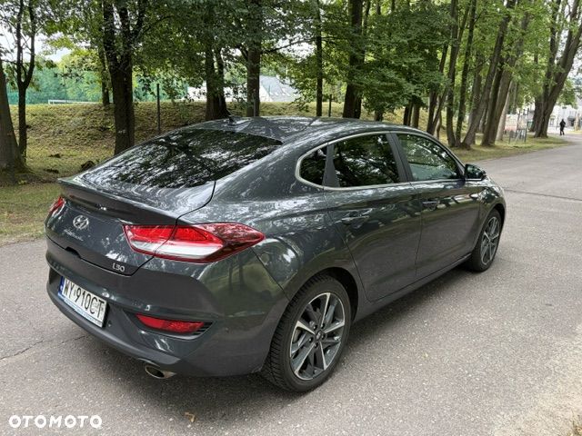 Hyundai i30 1.5 T-GDI 48V Executive - 13