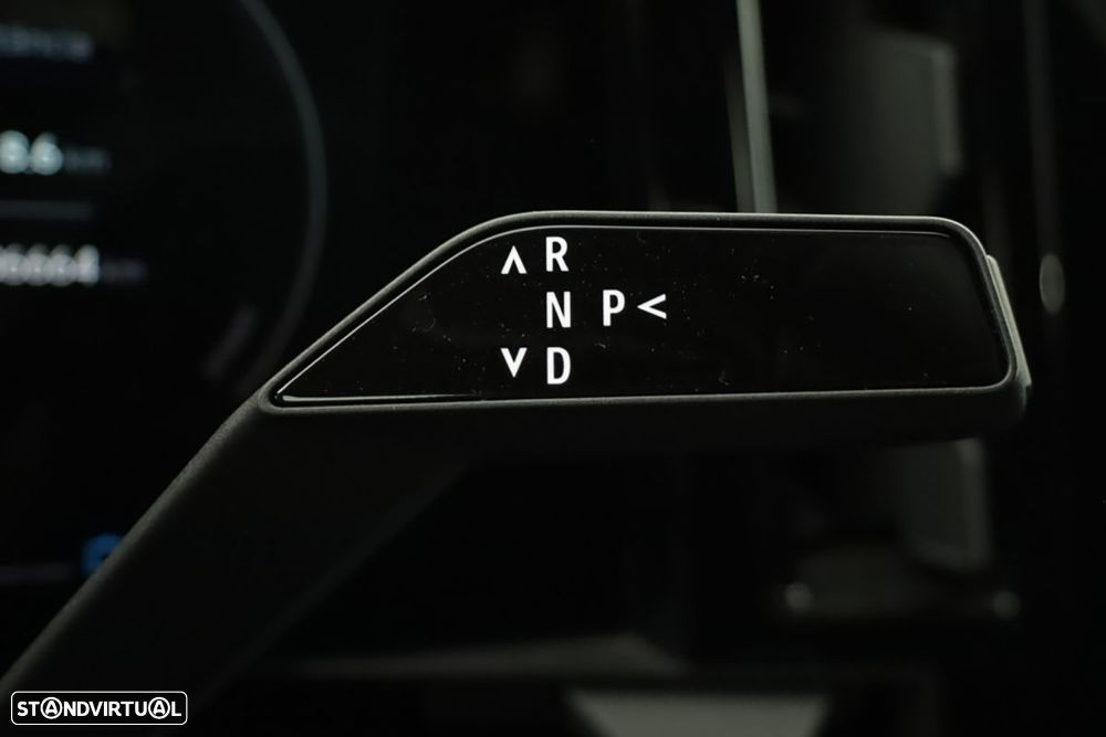 Renault Austral 1.2 E-Tech Iconic Espirit - 16