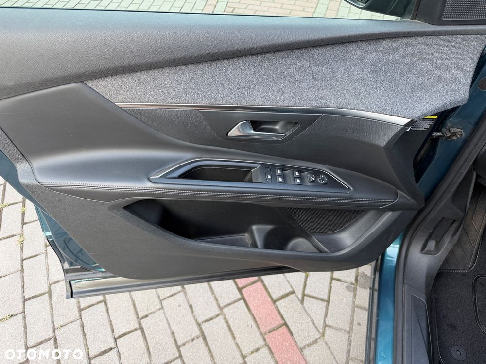 Peugeot 5008 - 21