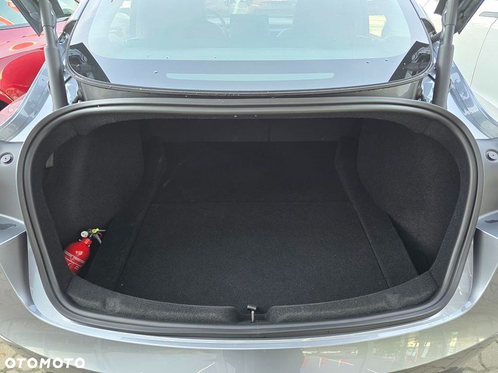 Tesla Model 3 RWD Premium - 7