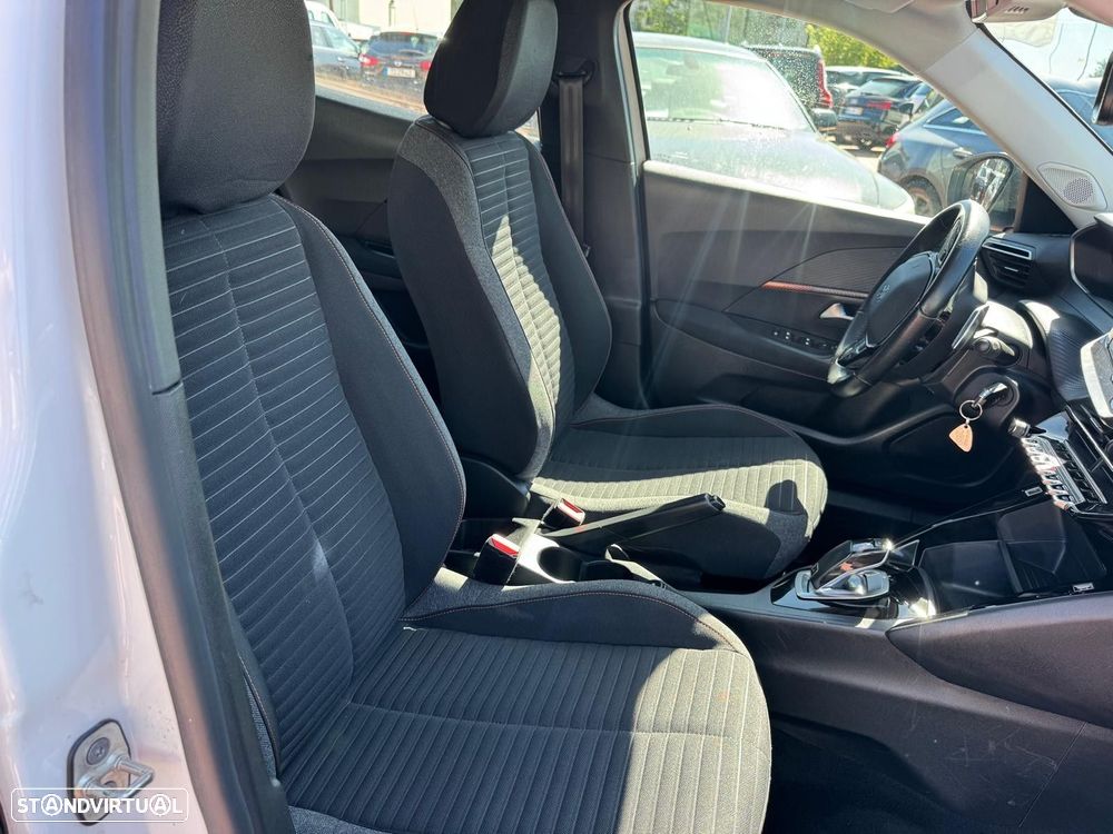 Peugeot 2008 1.2 PureTech Active Pack EAT8 - 9