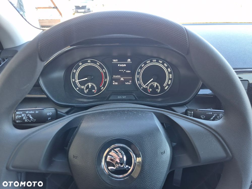 Skoda Fabia 1.0 MPI Active - 7