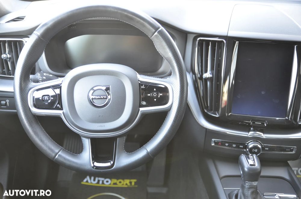 Volvo XC 60 D4 AWD Geartronic Momentum - 10