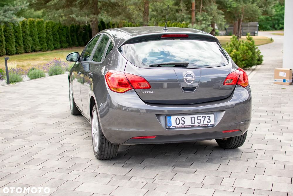 Opel Astra - 5