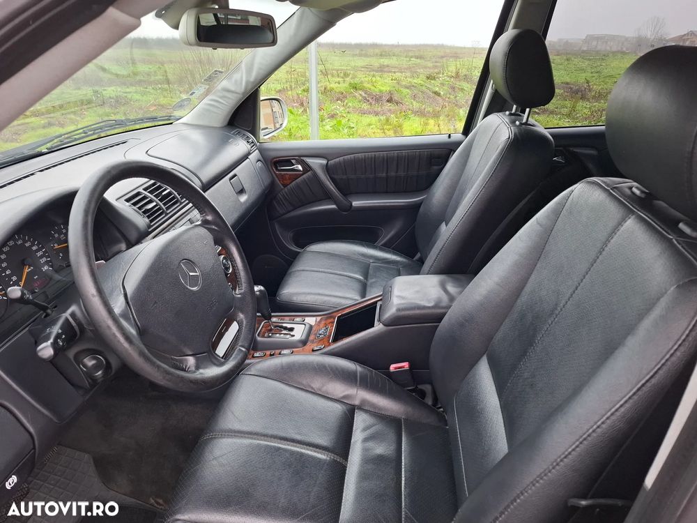 Mercedes-Benz ML - 15