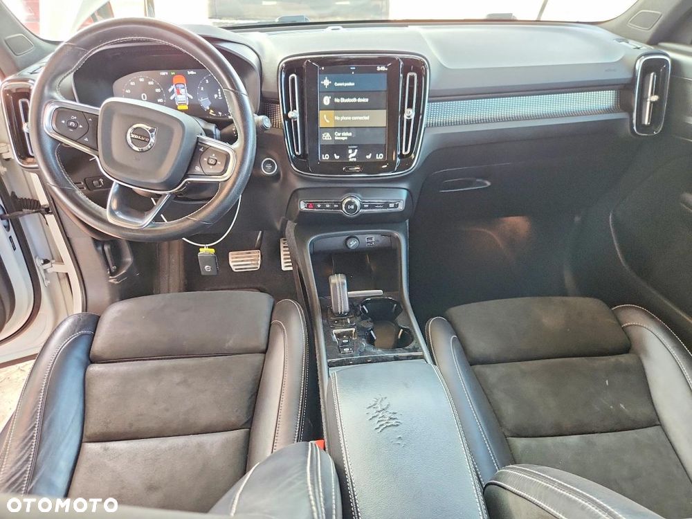 Volvo XC 40 T5 AWD R-Design - 8