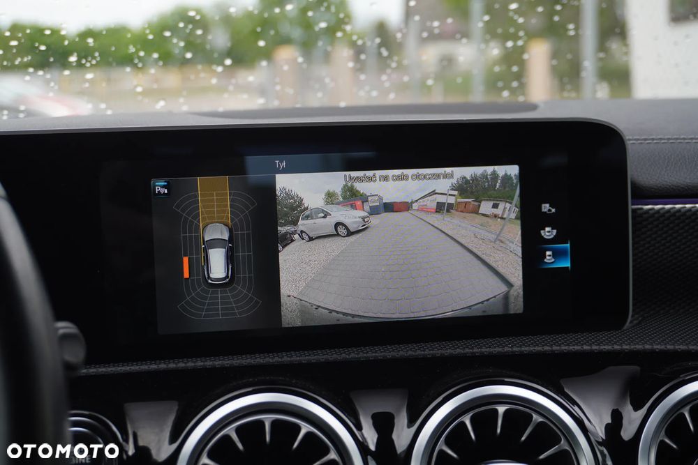 Mercedes-Benz CLA 180 7G-DCT Edition Progressive Line - 27