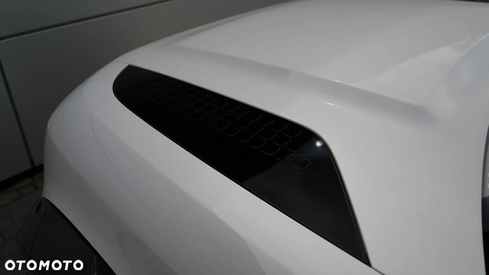 Land Rover Defender 3.0 D250 mHEV S - 10