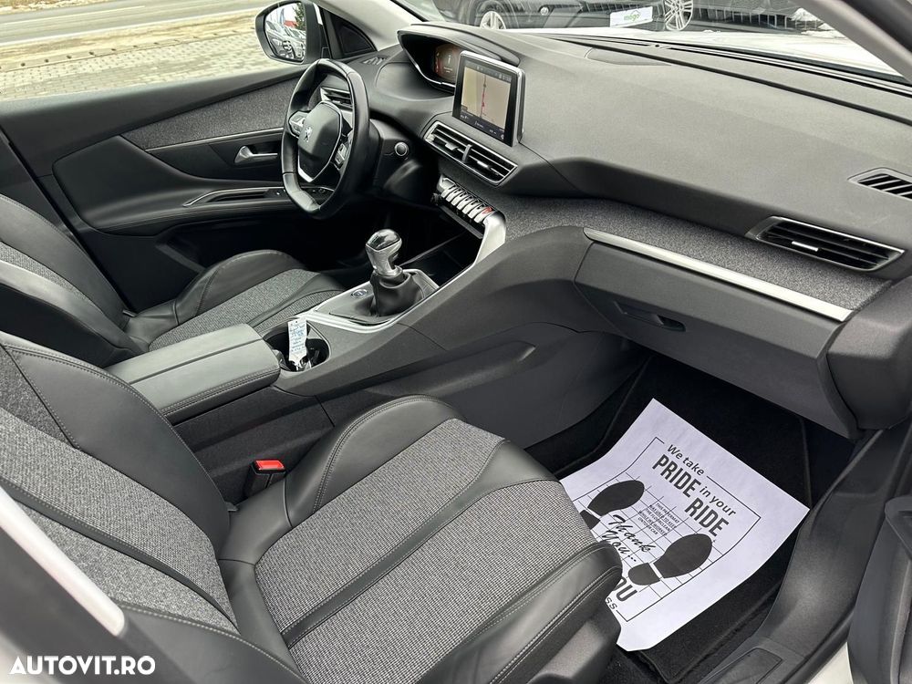 Peugeot 3008 - 9