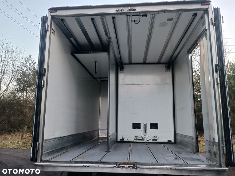 Iveco EUROCARGO 80EL16 E6 2015r KLIMA SALON Izoterma Chłodnia Mroźnia agregat 230V Winda - 40