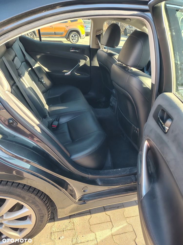 Lexus IS 220 D Elegance - 9