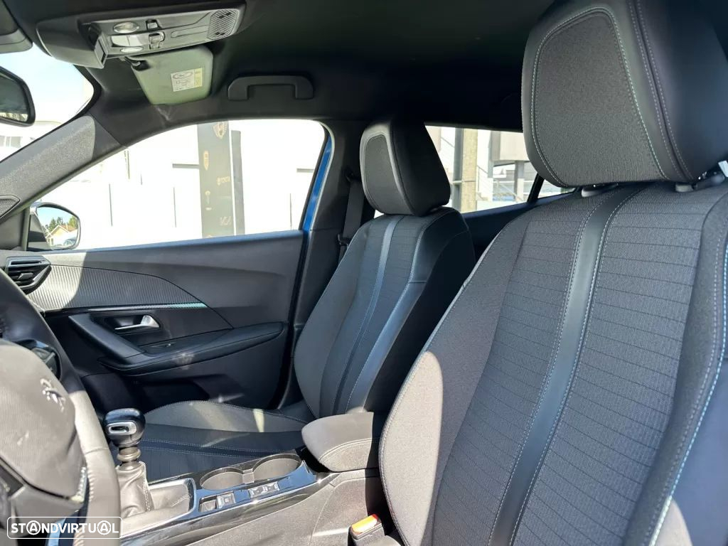 Peugeot 2008 PureTech 100 Active - 8