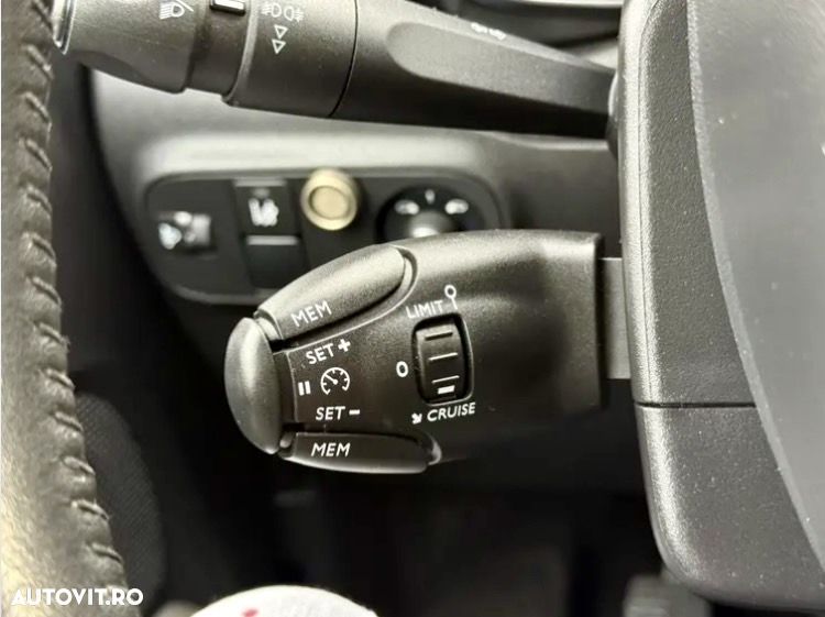 Citroën C3 1.2 PureTech 83 S&S BVM5 PLUS - 25