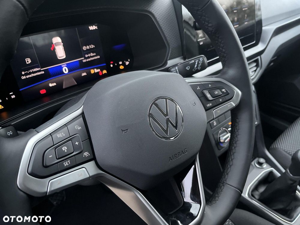 Volkswagen T-Cross - 10