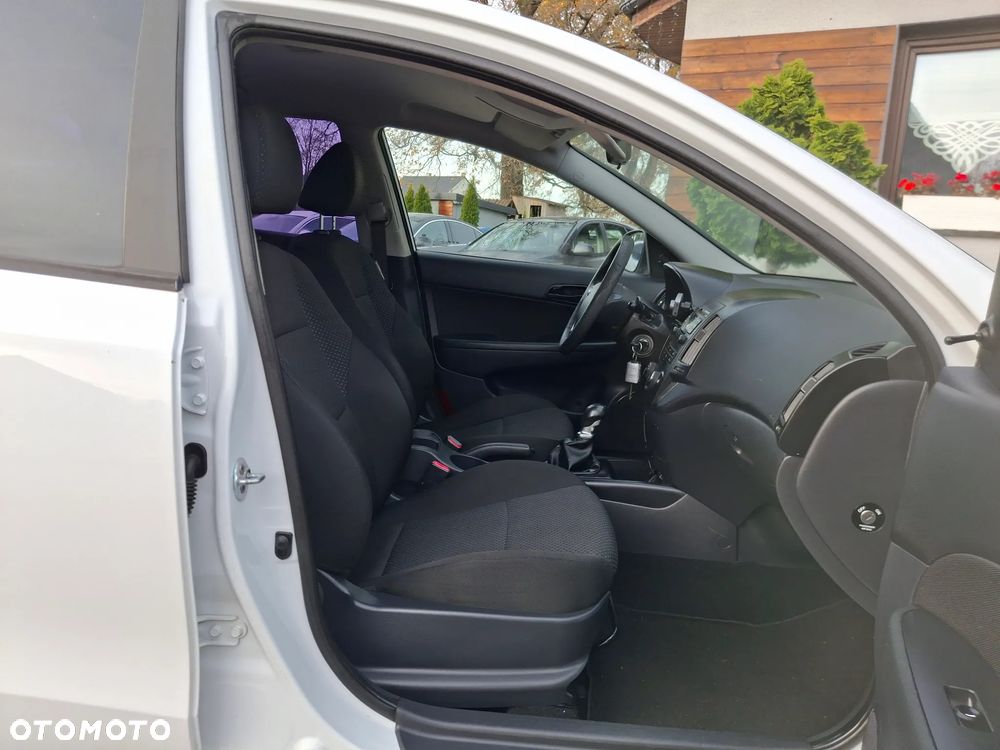 Hyundai i30 1.4 Edition Plus - 23