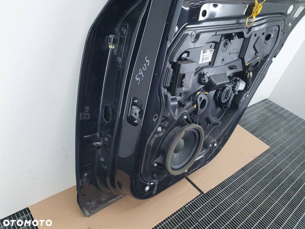DRZWI TYŁ TYLNE PRAWE KOMPLETNE VOLVO V60 I EU 452 - 11