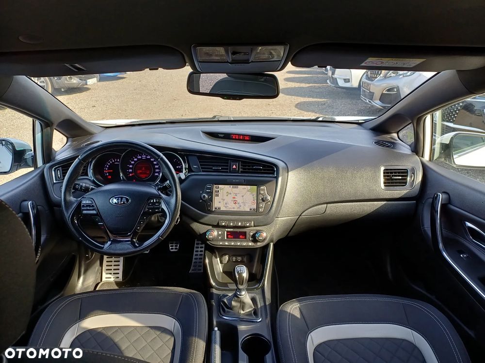 Kia Ceed 1.0 T-GDI ISG GT Line - 22