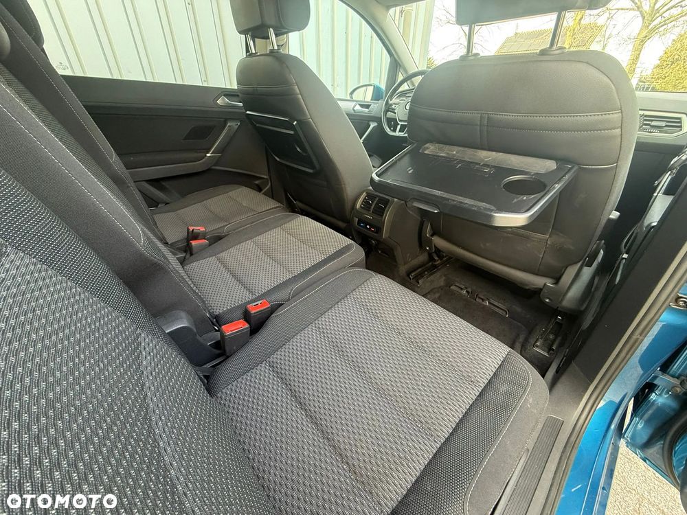 Volkswagen Touran 1.6 TDI SCR BlueMotion Technology DSG Comfortline - 8