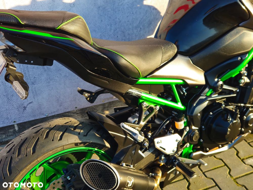 Kawasaki Z 900 - 8