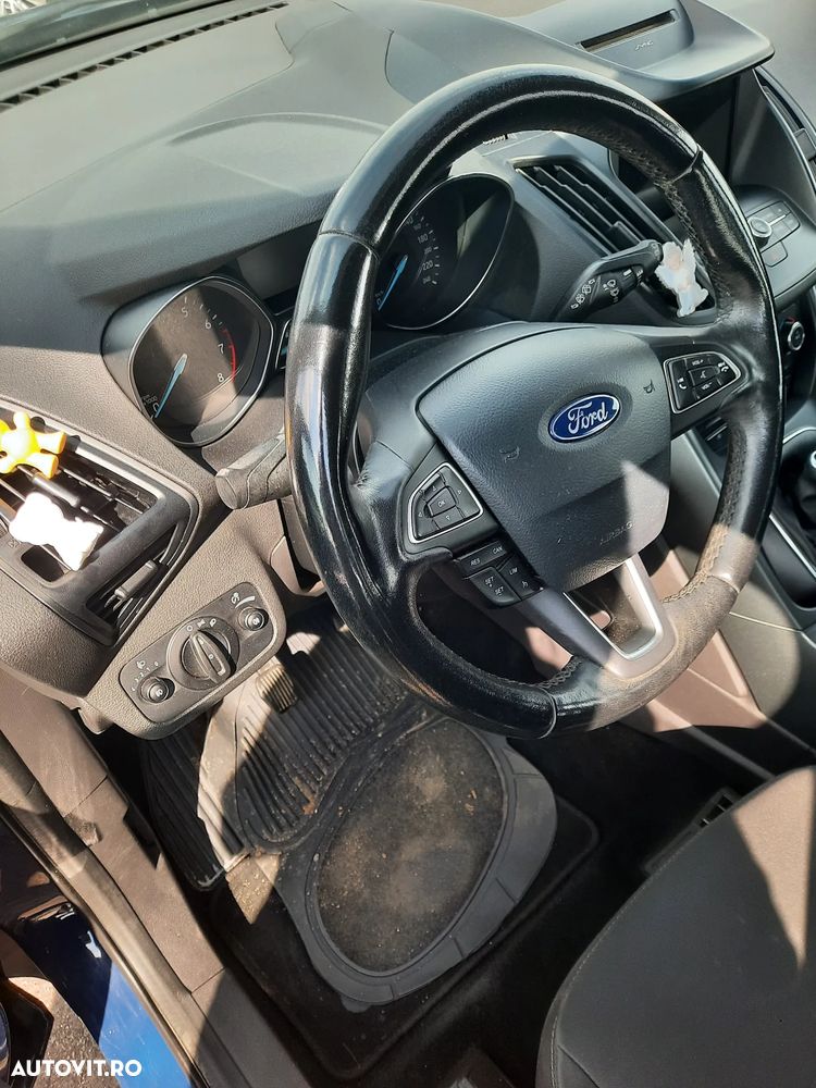 Ford Kuga 1.5 EcoBoost 2WD Trend - 17