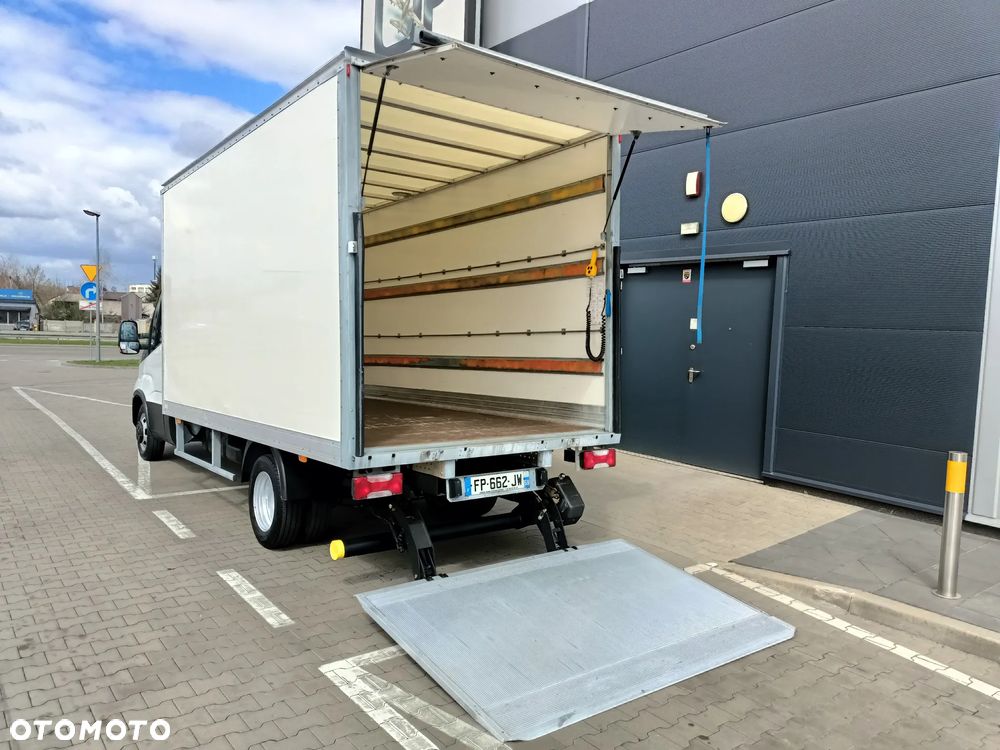 Iveco 35C16 POWER 160KM KONTENER WINDA 750Kg - 6