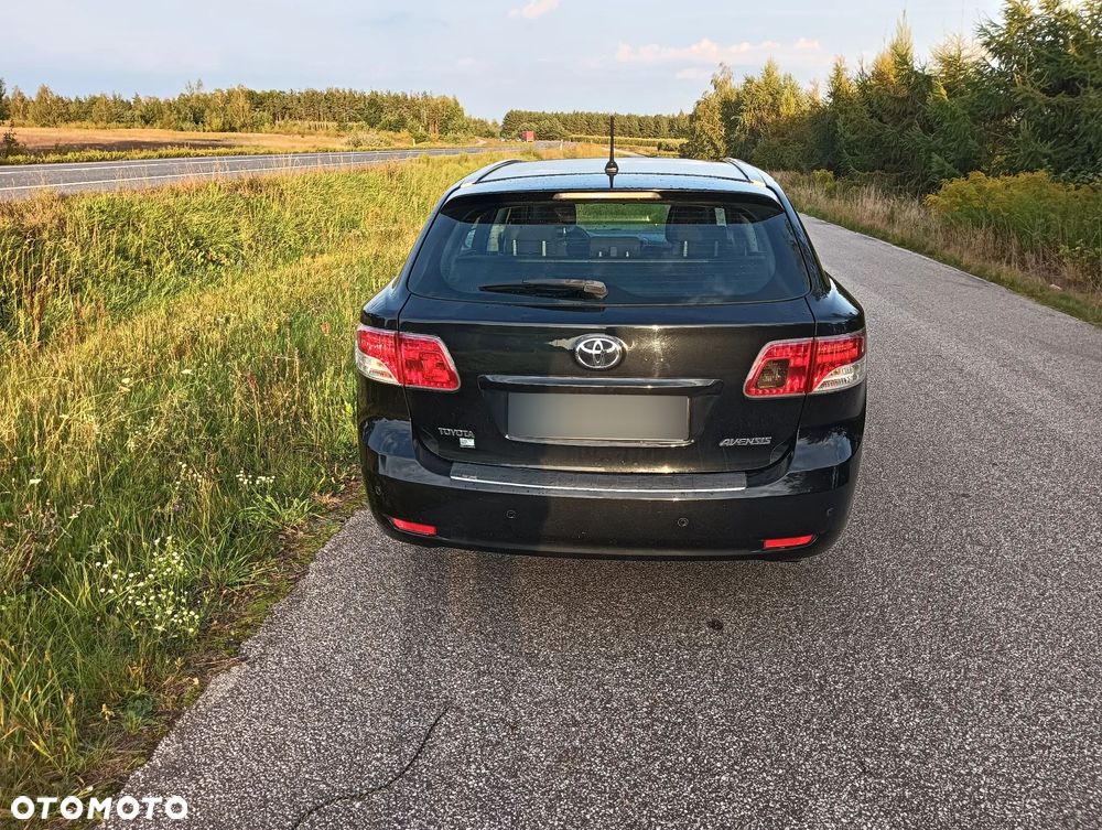 Toyota Avensis 2.0 D-4D 2010 - 2