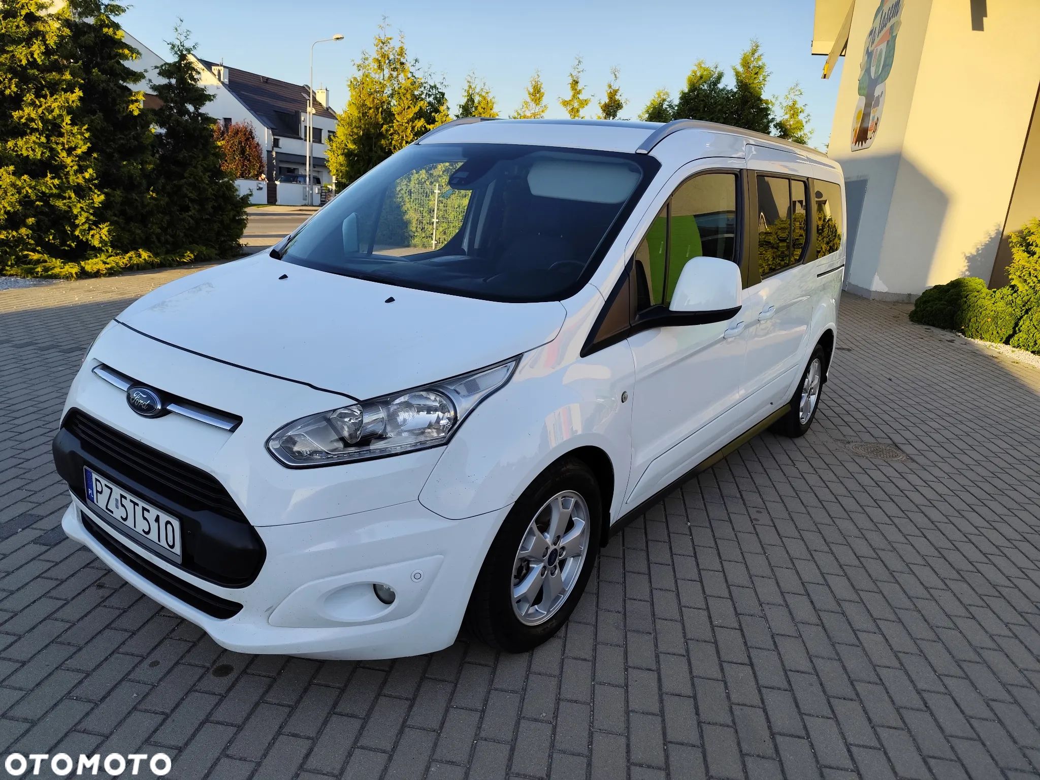 Ford Tourneo Connect Grand - 1