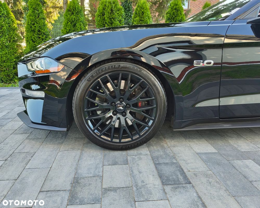Ford Mustang 5.0 V8 GT - 14