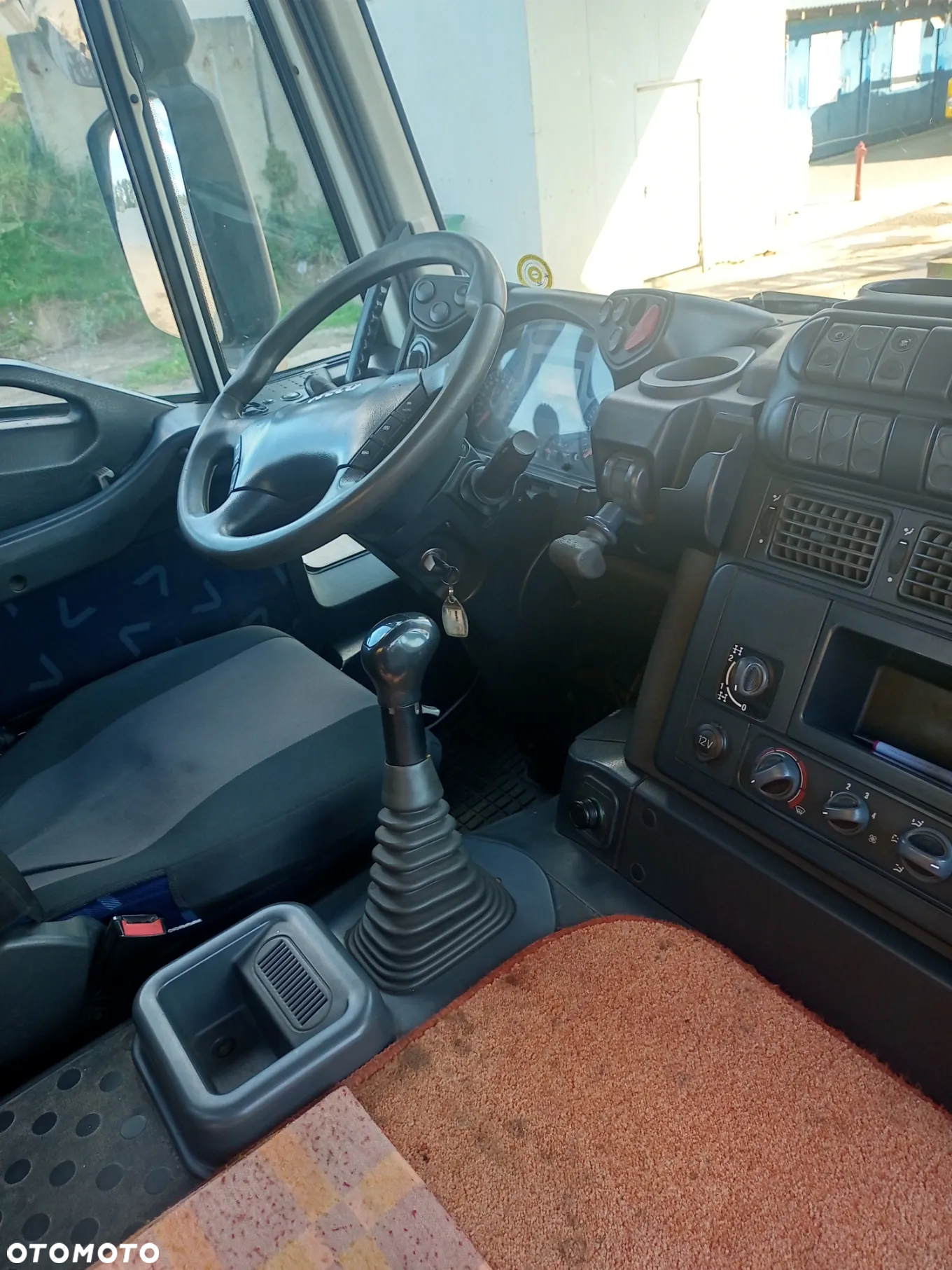 Iveco TRAKKER 410 - 11
