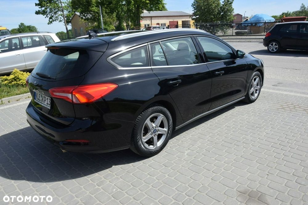 Ford Focus - 11