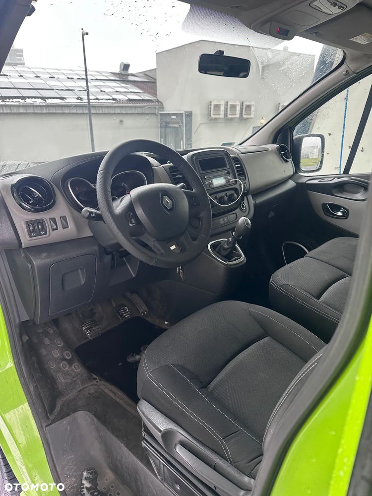 Renault Trafic 1.6 dCi - 12