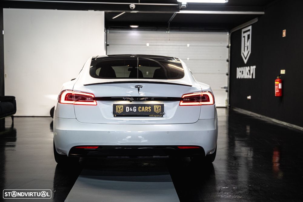 Tesla Model S 75D AWD - 19