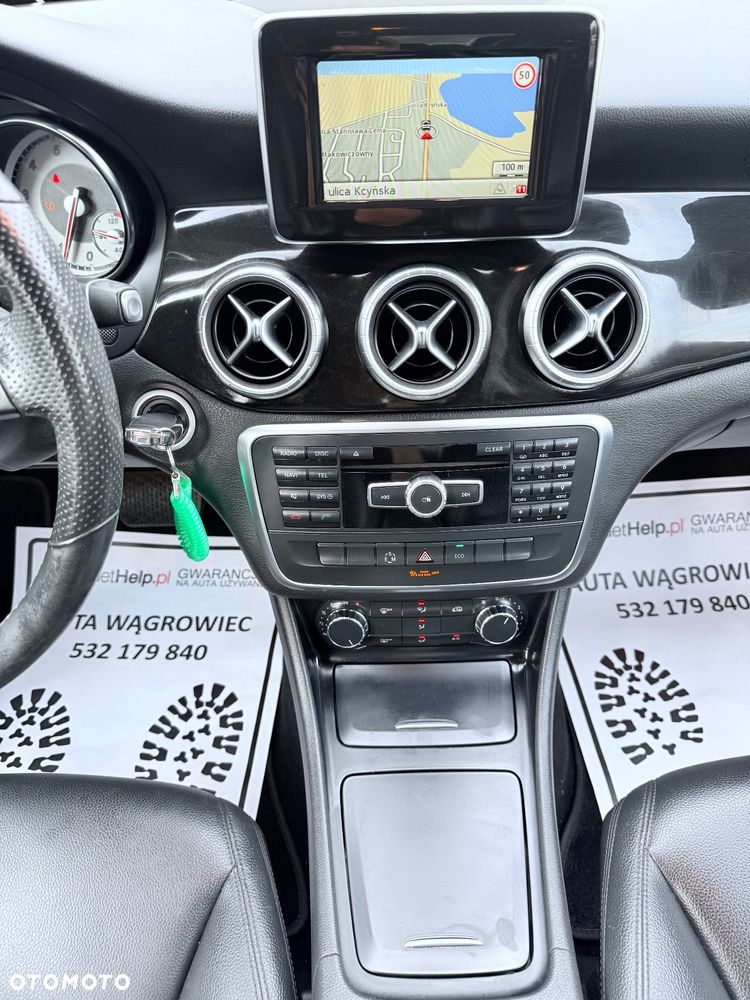 Mercedes-Benz CLA - 38
