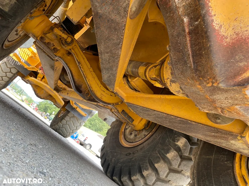 Volvo A25D - 17